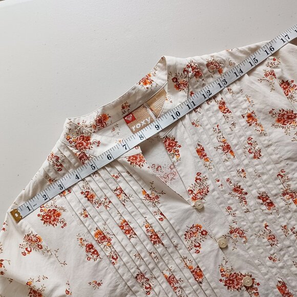 Roxy Floral Bell Sleeve Button-down Blouse - Picture 9 of 16
